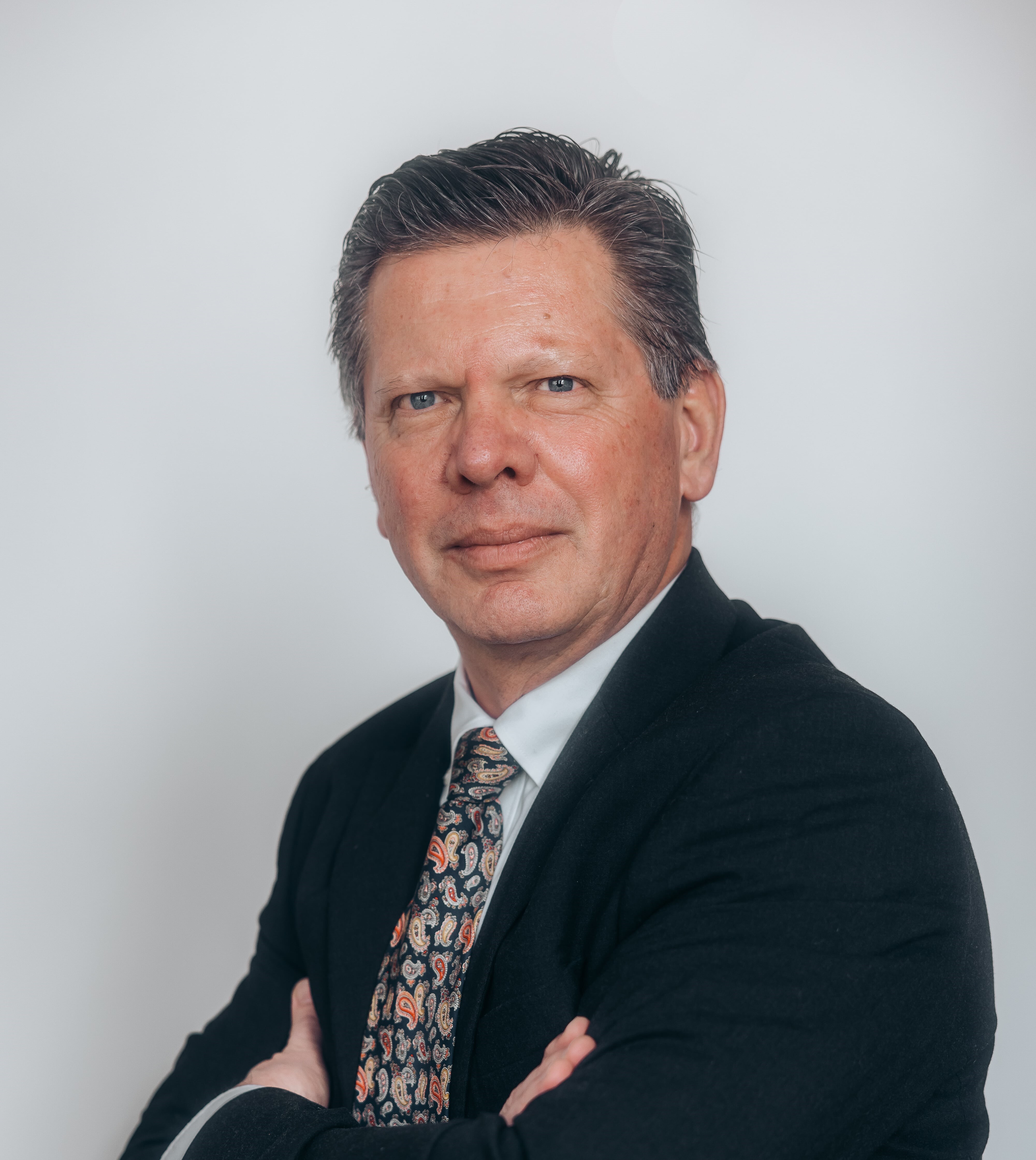 Martin R Goldmann - Photo Head Shot Compressed